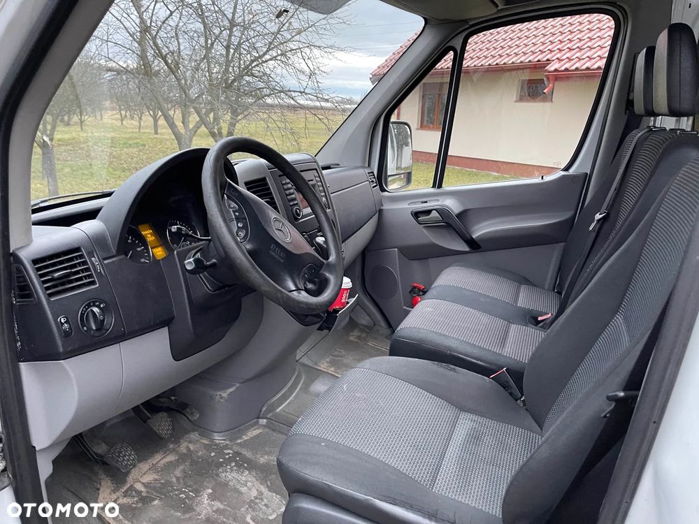 Mercedes-Benz sprinter - 9