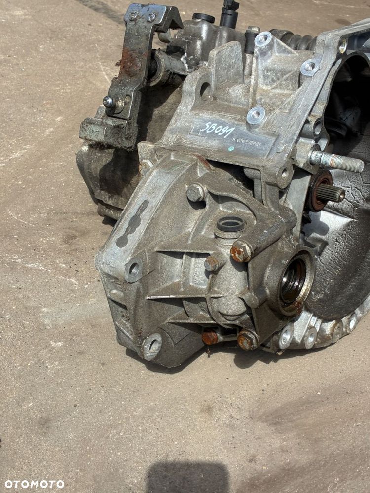 FIAT SKRZYNIA BIEGÓW Manualna  5-biegowa 55196326  c2028b 40TYŚ. KM - 7