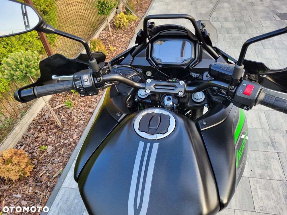 Kawasaki Versys 650 - 13