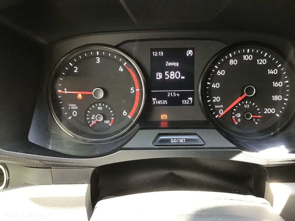 Volkswagen Crafter - 13