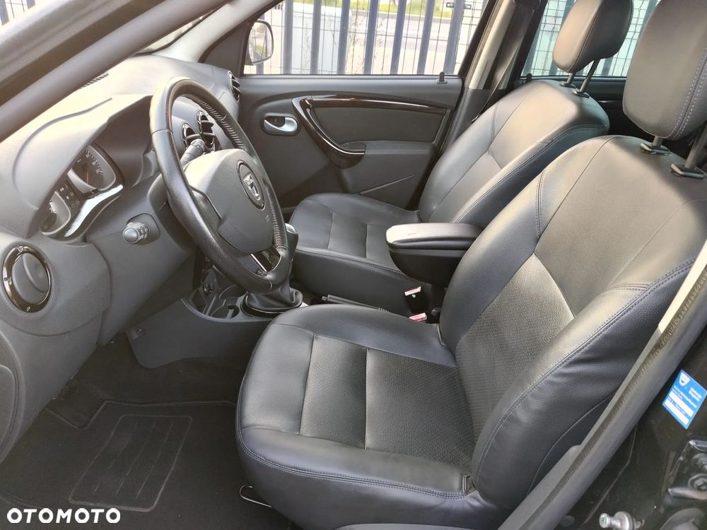 Dacia Duster 1.6 - 14