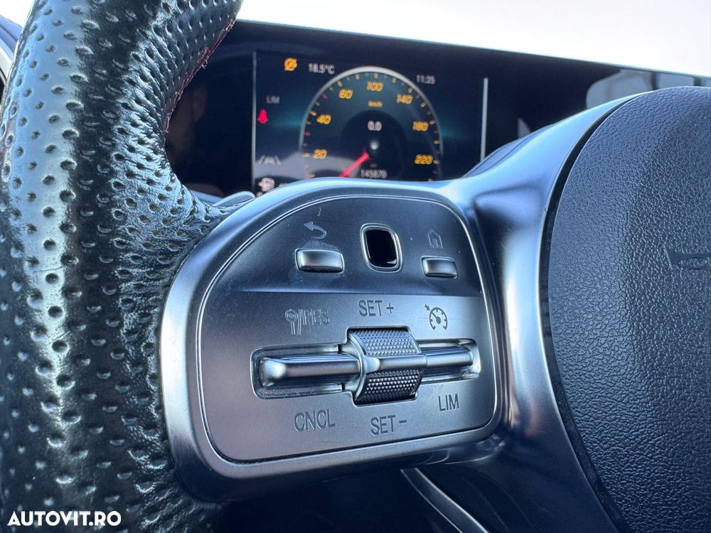 Mercedes-Benz CLA 220 7G-DCT AMG Line - 30