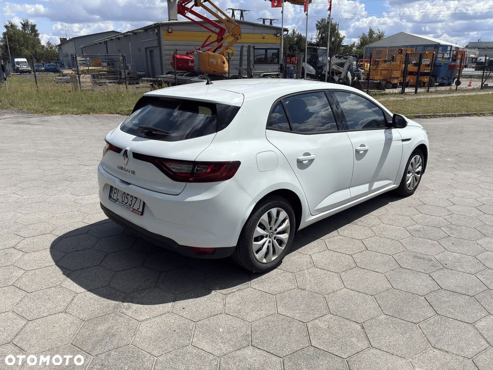Renault Megane - 5
