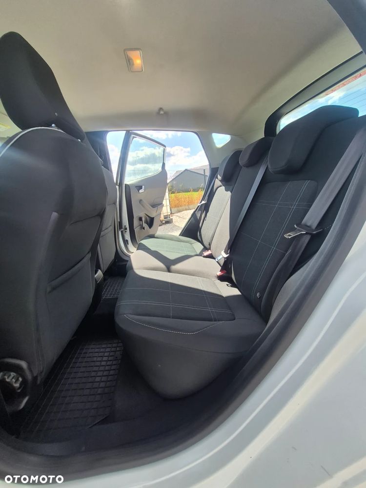 Ford Fiesta - 15
