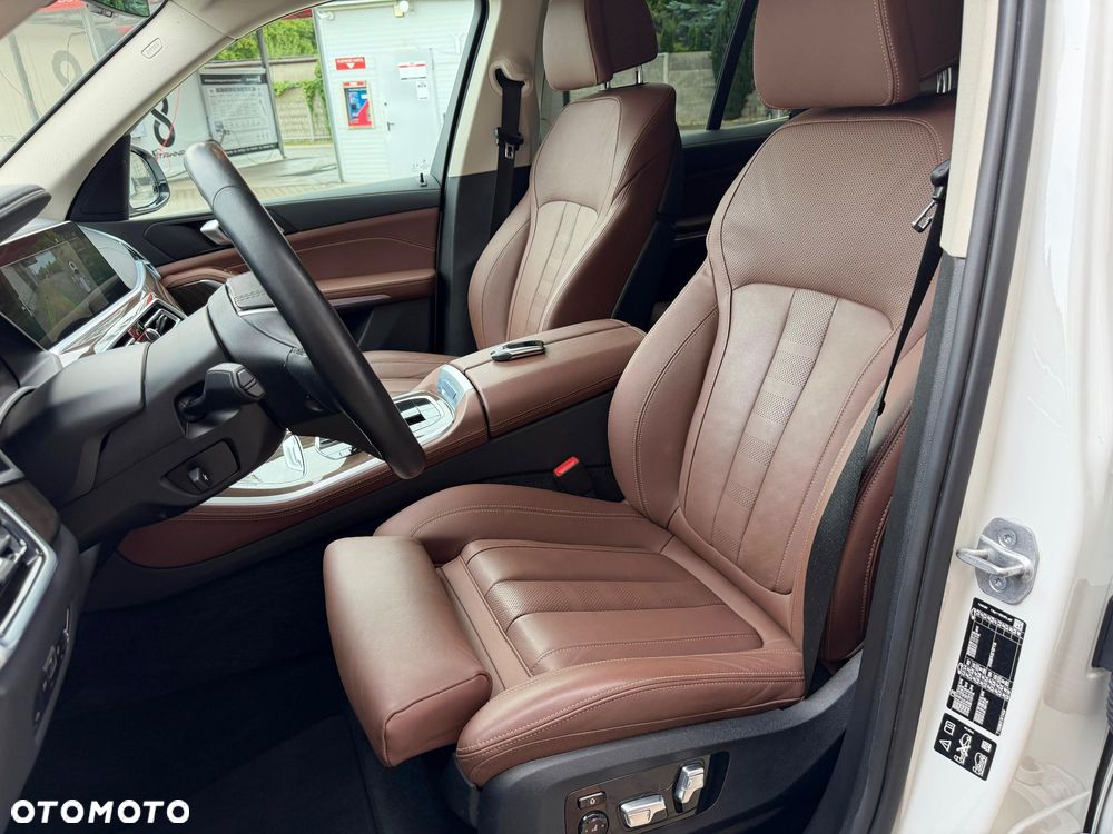 BMW X5 xDrive30d mHEV - 14