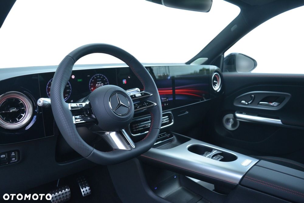Mercedes-Benz GLB 350 4-Matic EQ 85kWh - 11