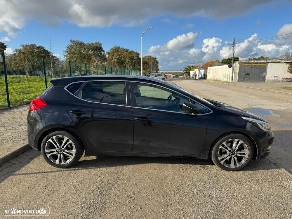 Kia Ceed 1.6 CRDi ECO - 1