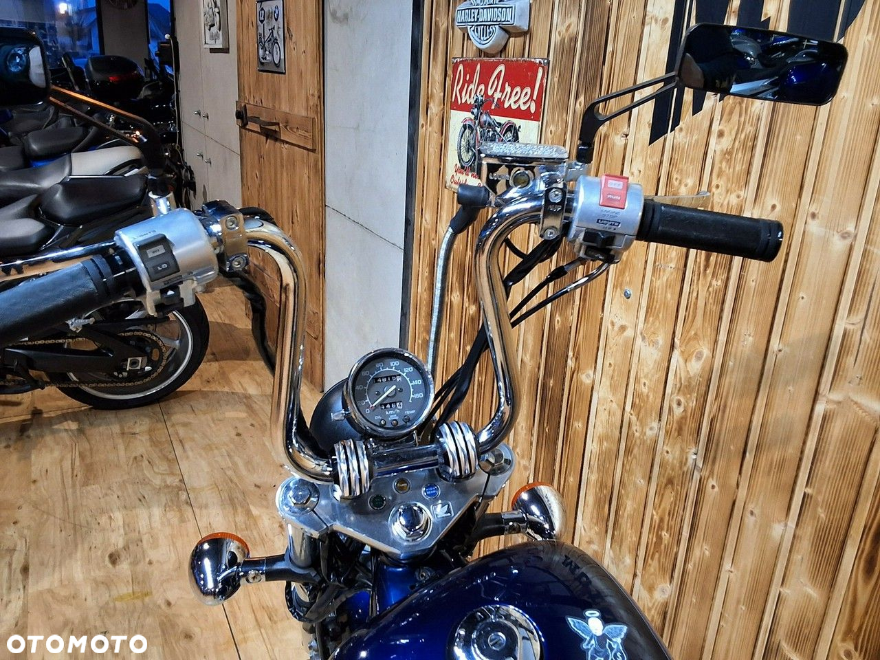 Honda Shadow - 4