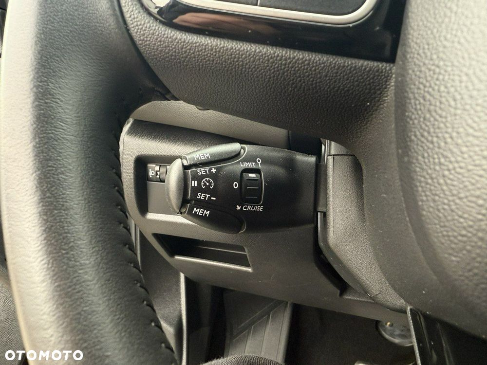 Citroën C5 Aircross 1.2 PureTech Shine EAT8 - 27