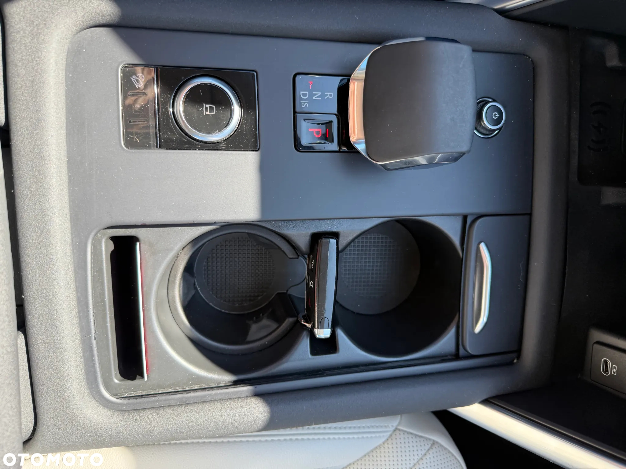 Land Rover Discovery - 14