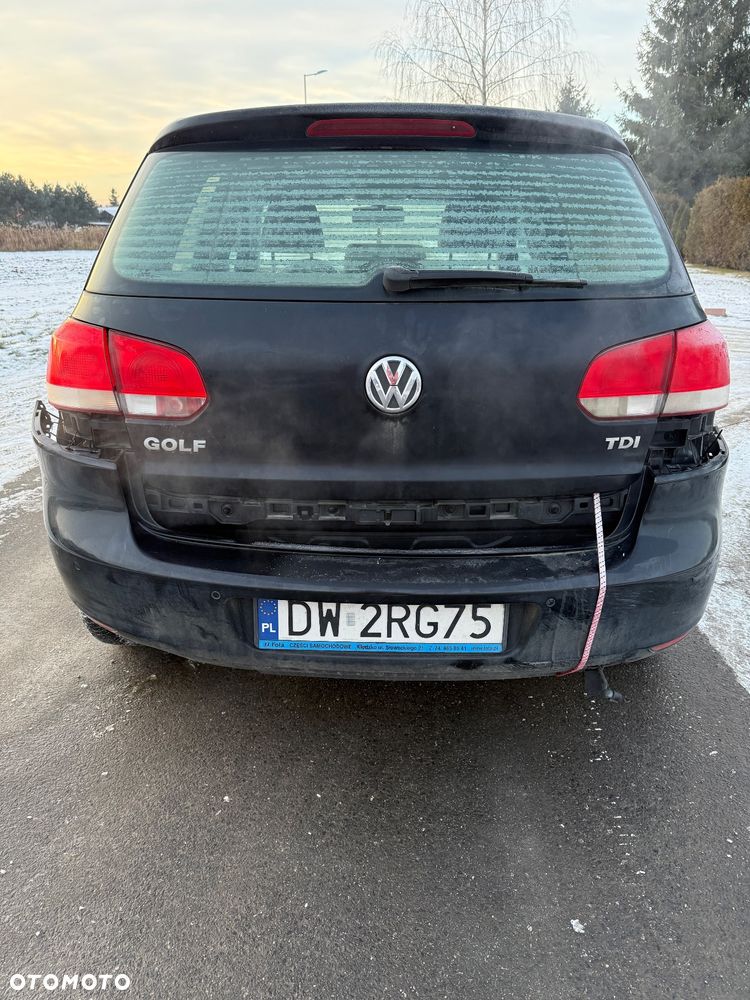 Volkswagen Golf - 10