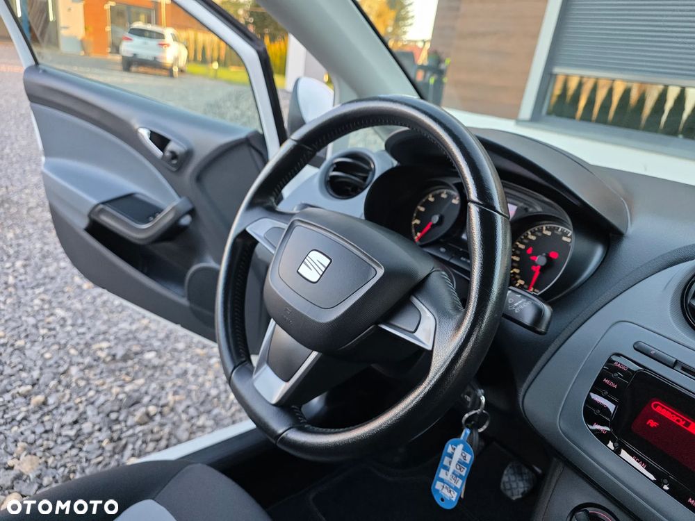 Seat Ibiza 1.4 16V Style - 28