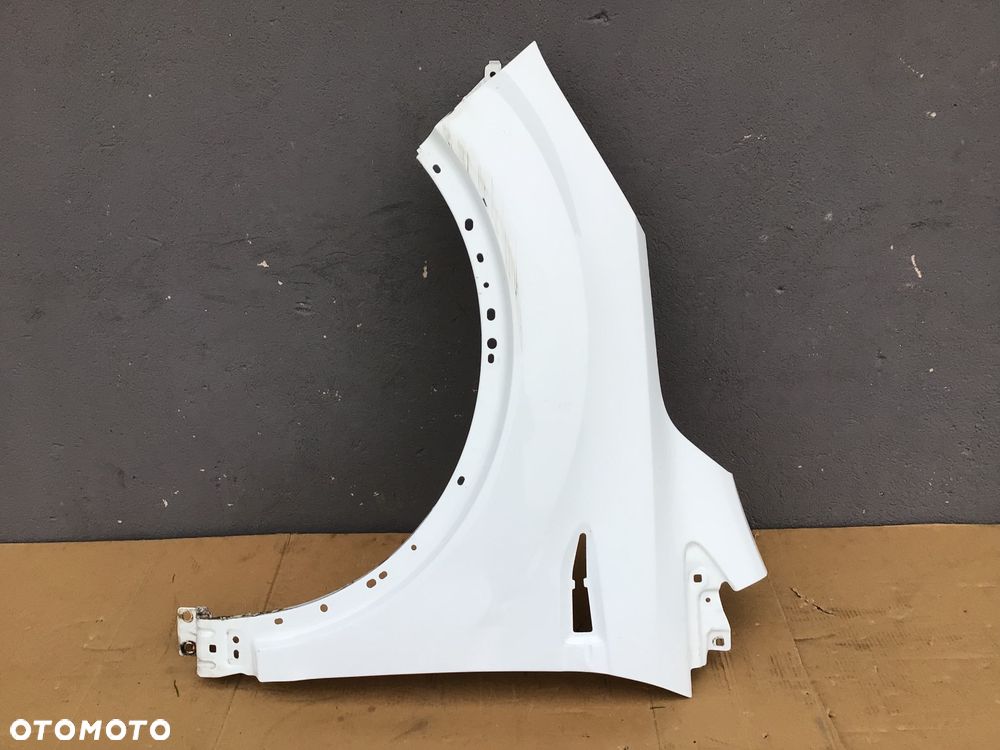 Błotnik przedni lewy Ford Kuga MK2