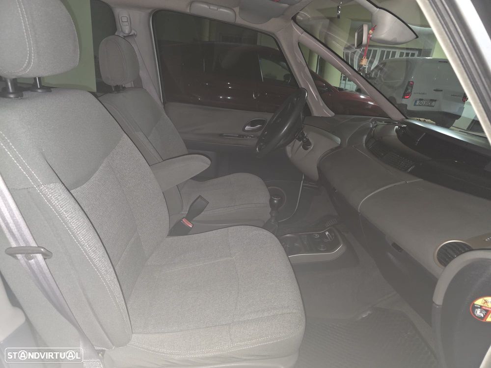 Renault Espace - 6