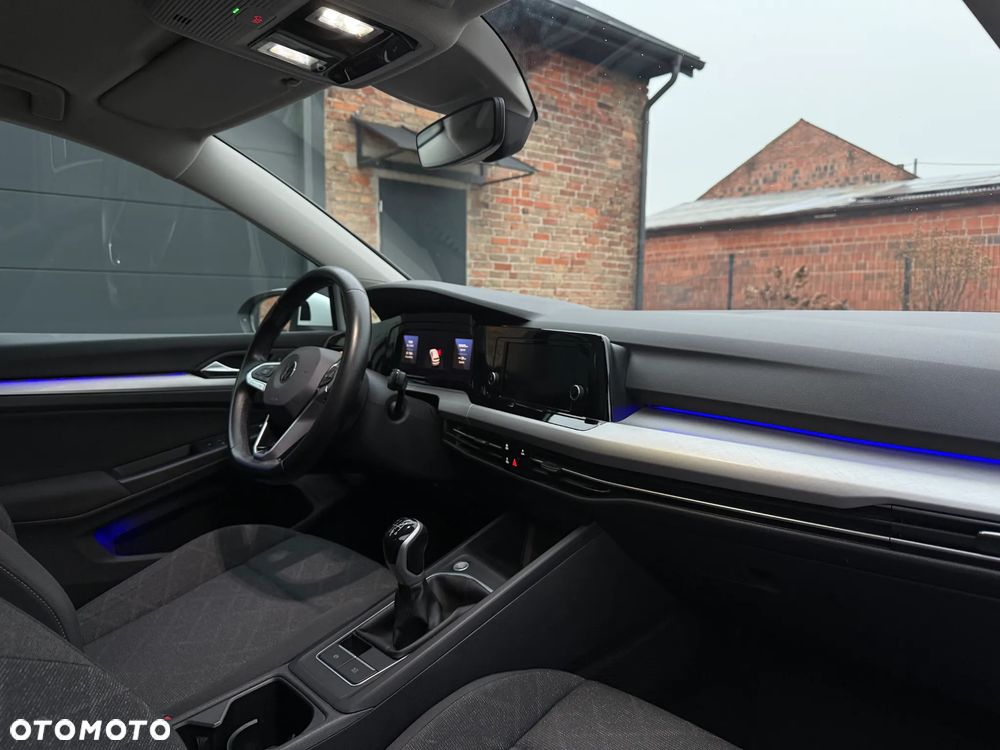 Volkswagen Golf 1.0 TSI - 11