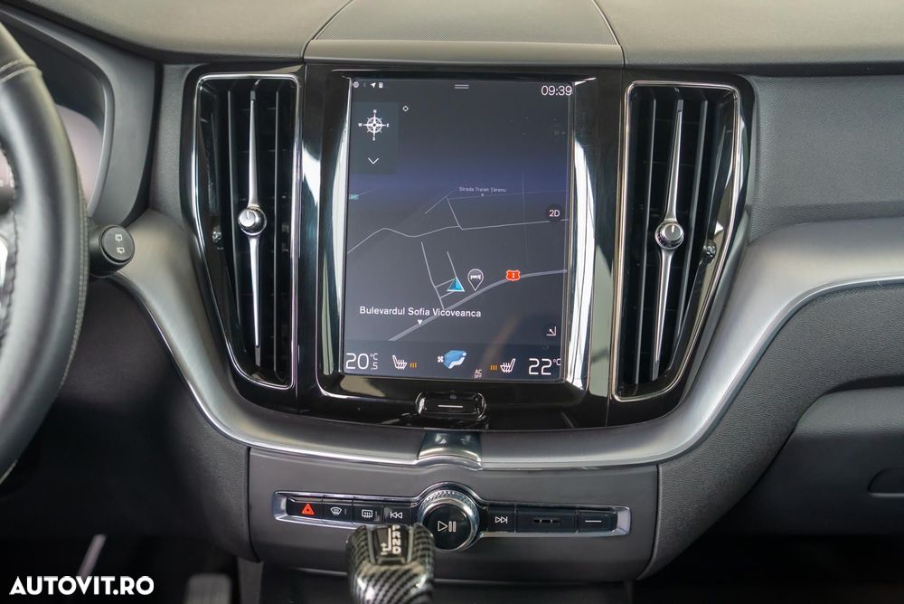 Volvo XC 60 - 18
