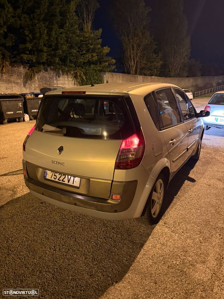 Renault Scénic 1.5 dCi Confort Authentique - 9