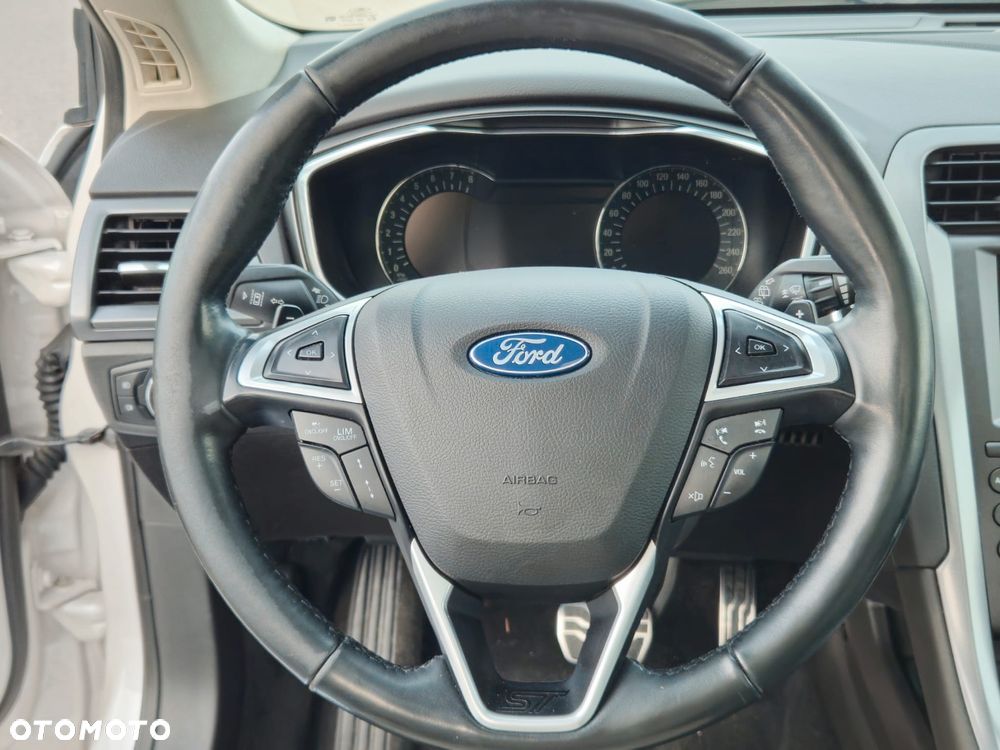 Ford Mondeo 2.0 EcoBoost ST-Line - 23