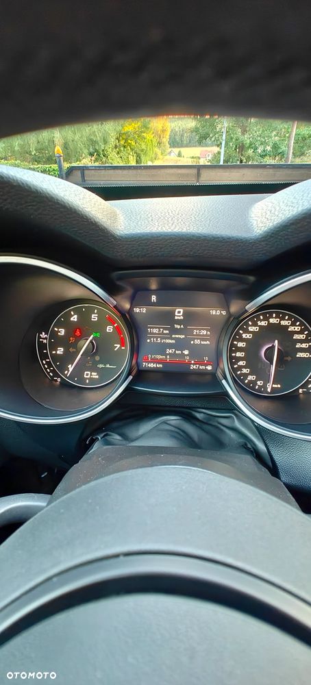 Alfa Romeo Stelvio 2.0 Turbo Veloce TI Q4 - 14