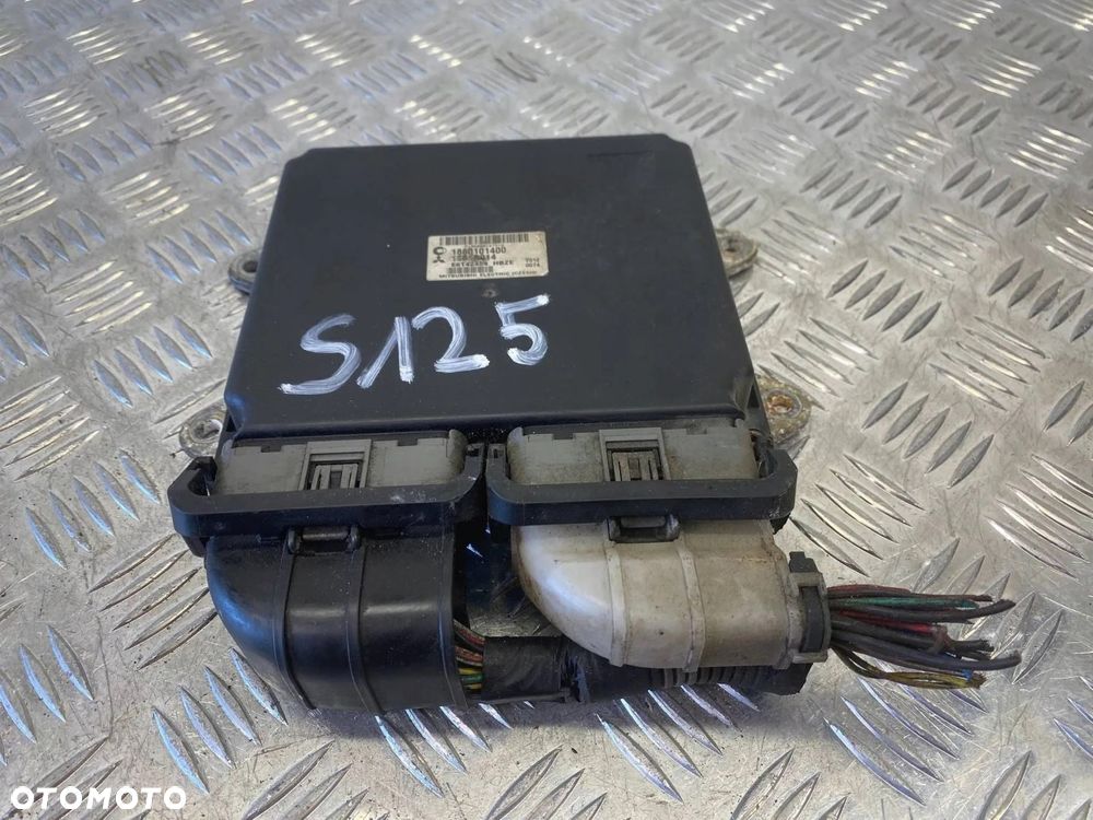 MODUŁ STEROWNIK KOMPUTER SILNIKA MITSUBISHI COLT 1860101400 E6T42484 - 2