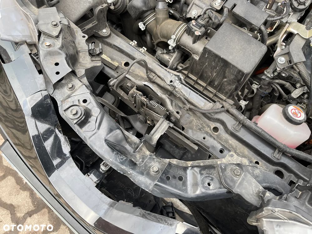 Toyota C-HR 1.8 Hybrid Premium - 32