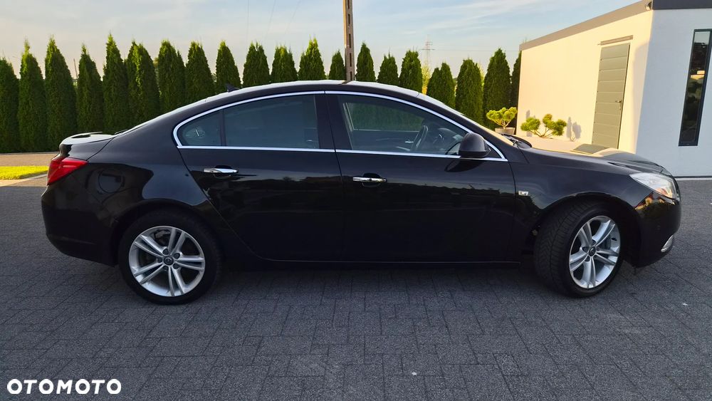 Opel Insignia 2.0 CDTI EcoFLEX Cosmo - 24
