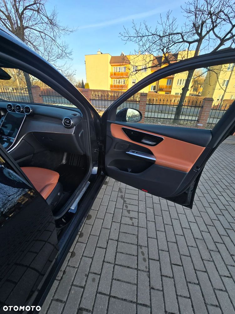 Mercedes-Benz GLC - 7