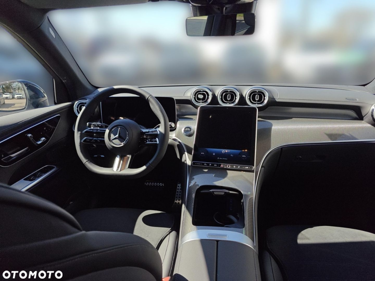 Mercedes-Benz GLC - 14