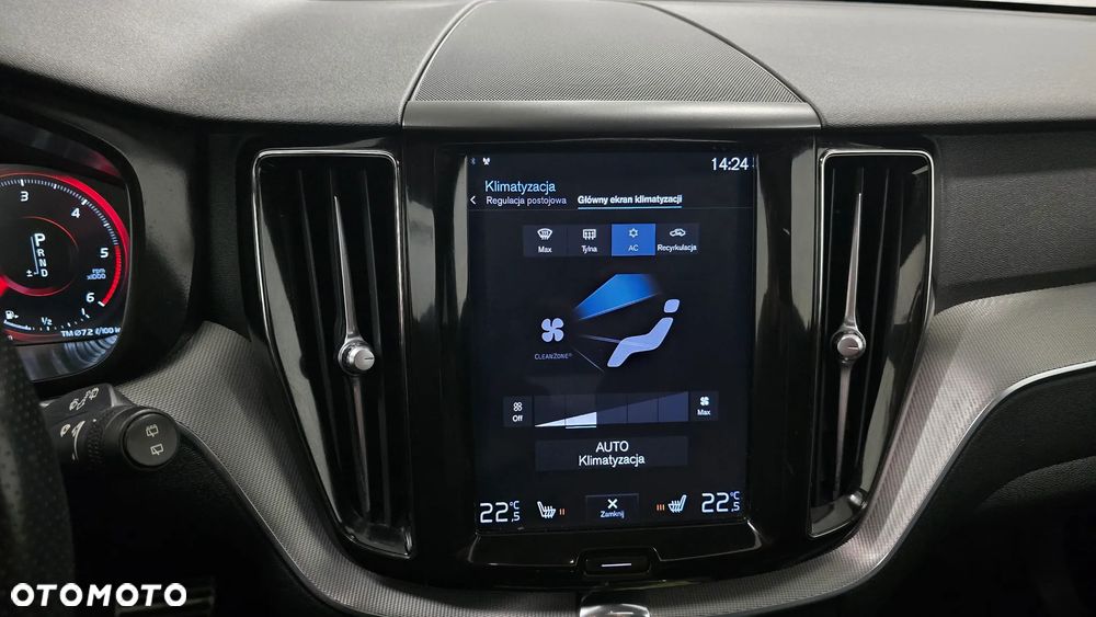 Volvo XC 60 D4 AWD Geartronic RDesign - 24