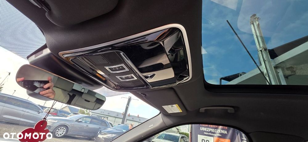 Land Rover Range Rover Velar - 18