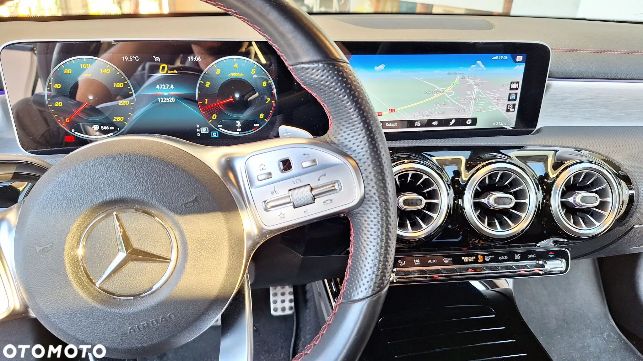 Mercedes-Benz CLA 220 4-Matic AMG Line 7G-DCT - 7