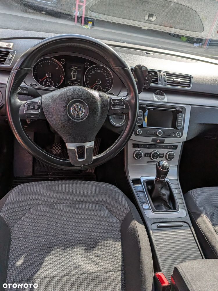 Volkswagen Passat 2.0 TDI 4Mot Comfortline - 6