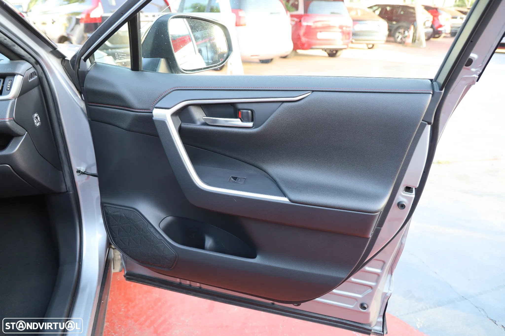 Toyota RAV4 2.5 HDF Exclusive +P.Luxury AWD-i - 9