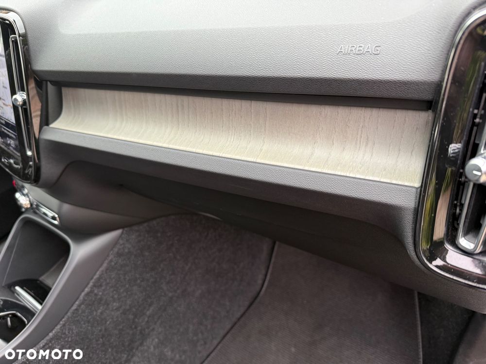 Volvo XC 40 D3 SCR Inscription - 36