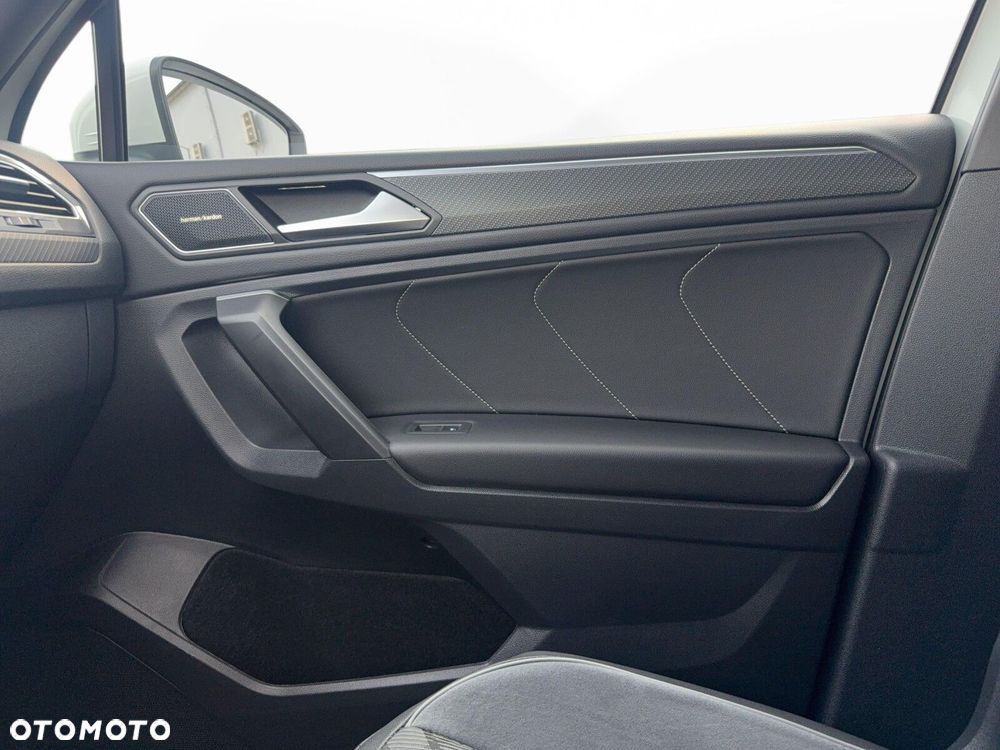 Volkswagen Tiguan Allspace 2.0 TSI 4Mot R-Line DSG - 27