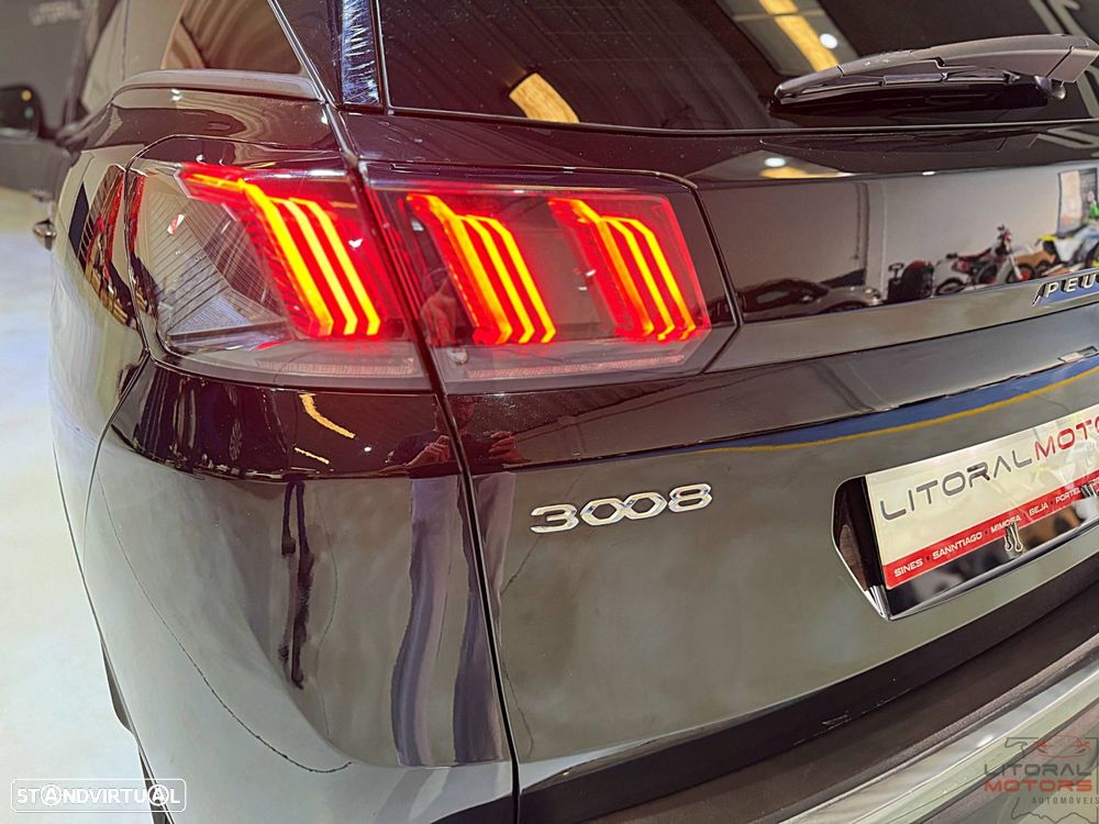 Peugeot 3008 1.2 PureTech Allure Pack EAT8 - 8