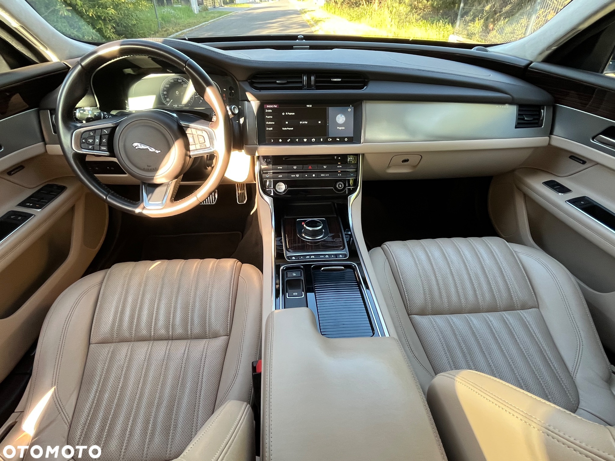 Jaguar XF 20d AWD Sportbrake Prestige - 25