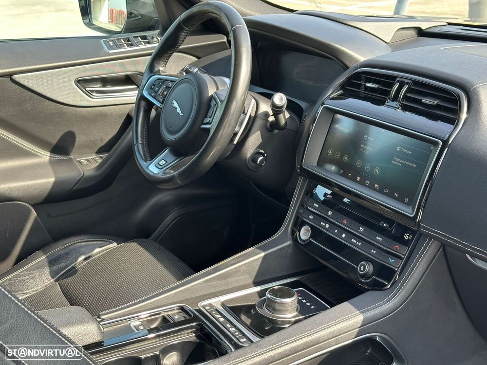 Jaguar F-Pace 2.0 i4D R-Sport AWD Aut. - 14
