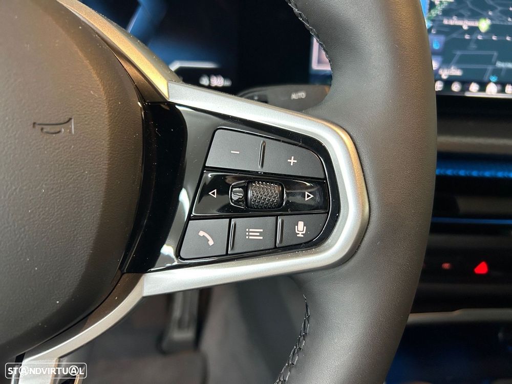 BMW i4 eDrive40 Edição Desportiva M - 19