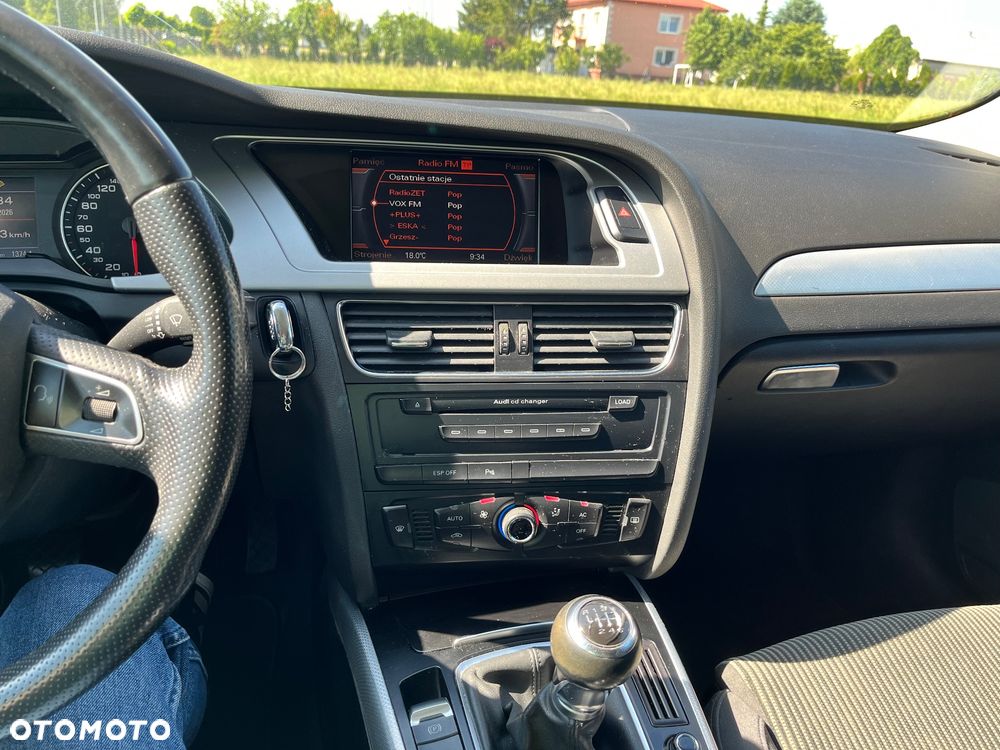 Audi A4 Avant 2.0 TDI - 11