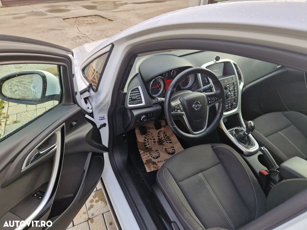 Opel Astra 1.7 CDTI DPF (119g) Edition - 8