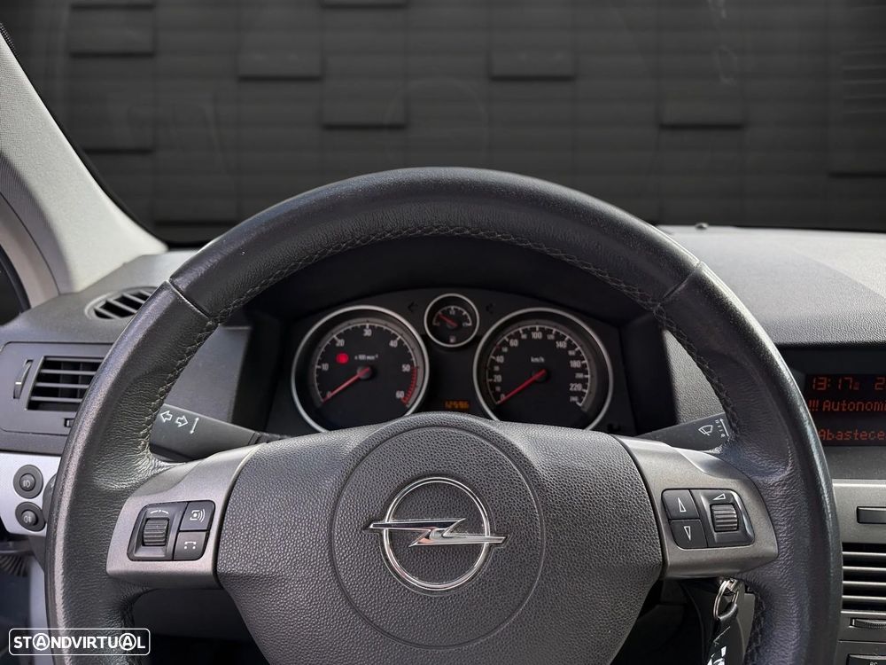 Opel Astra 1.3 CDTI Cosmo - 8