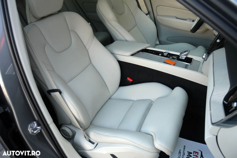 Volvo XC 60 T8 Twin Engine AWD Geartronic Inscription - 29