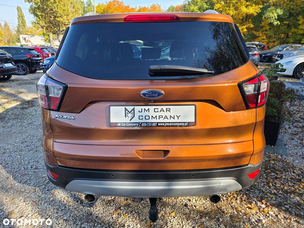 Ford Kuga - 10