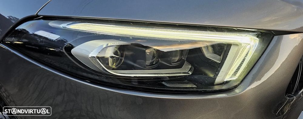 Mercedes-Benz A 250 e 8G-DCT AMG Line - 13