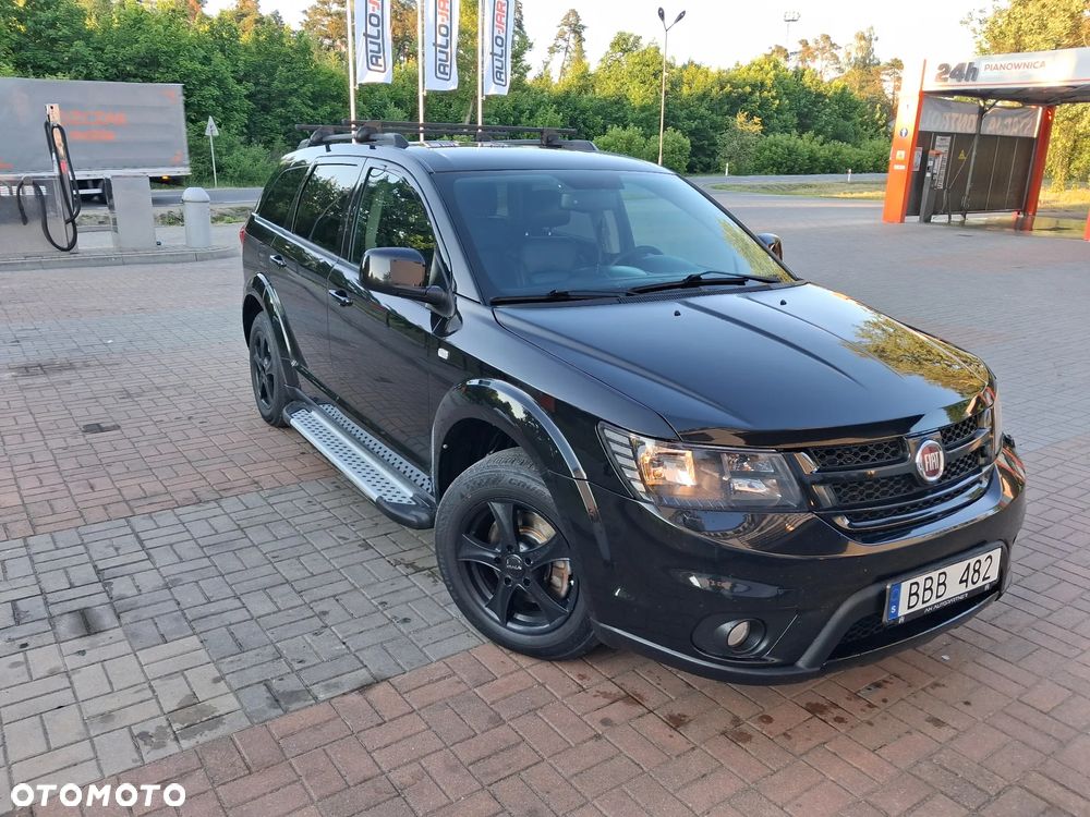 Fiat Freemont 2.0 Multijet 16V DPF Automatik Allrad Black Code - 1