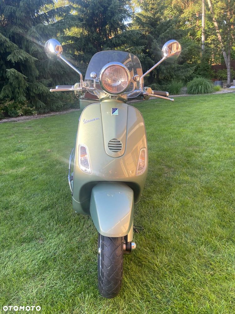 Piaggio Vespa - 9