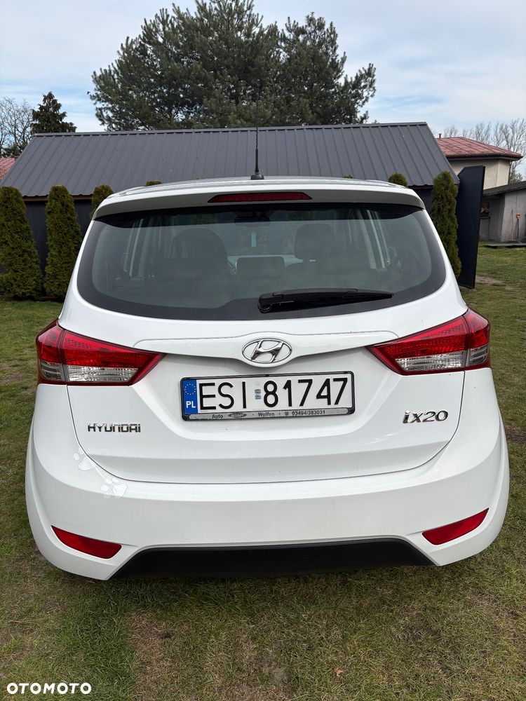 Hyundai ix20 - 2