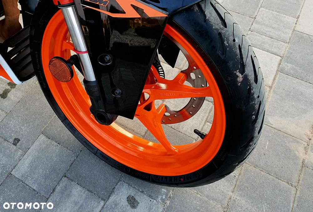 KTM RC 125 - 7