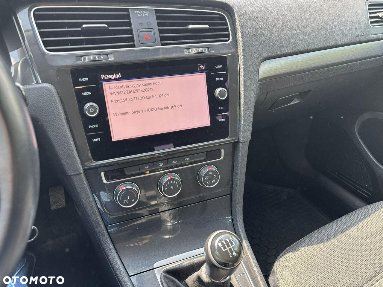 Volkswagen Golf VII 1.6 TDI BMT Comfortline - 18